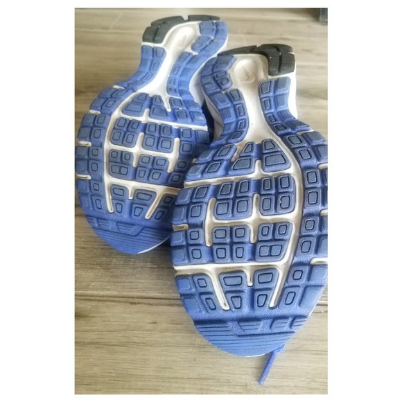 *** SOLD*** 🔵 NIKE AIR RELENTLESS 2 Running Shoe - Picture 4 of 6